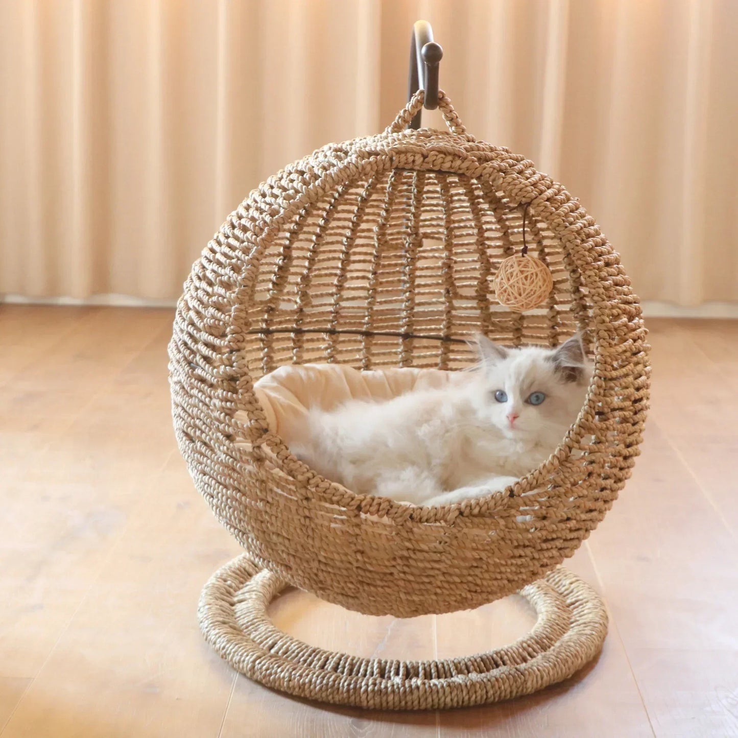 panier chat rotin suspendu couleur lin